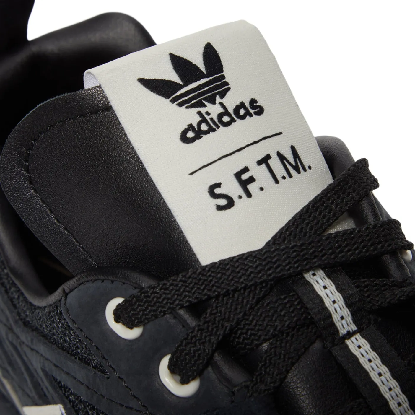 adidas Adistar Cushion SFTM