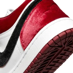 Air Jordan 1 Low SE Womens