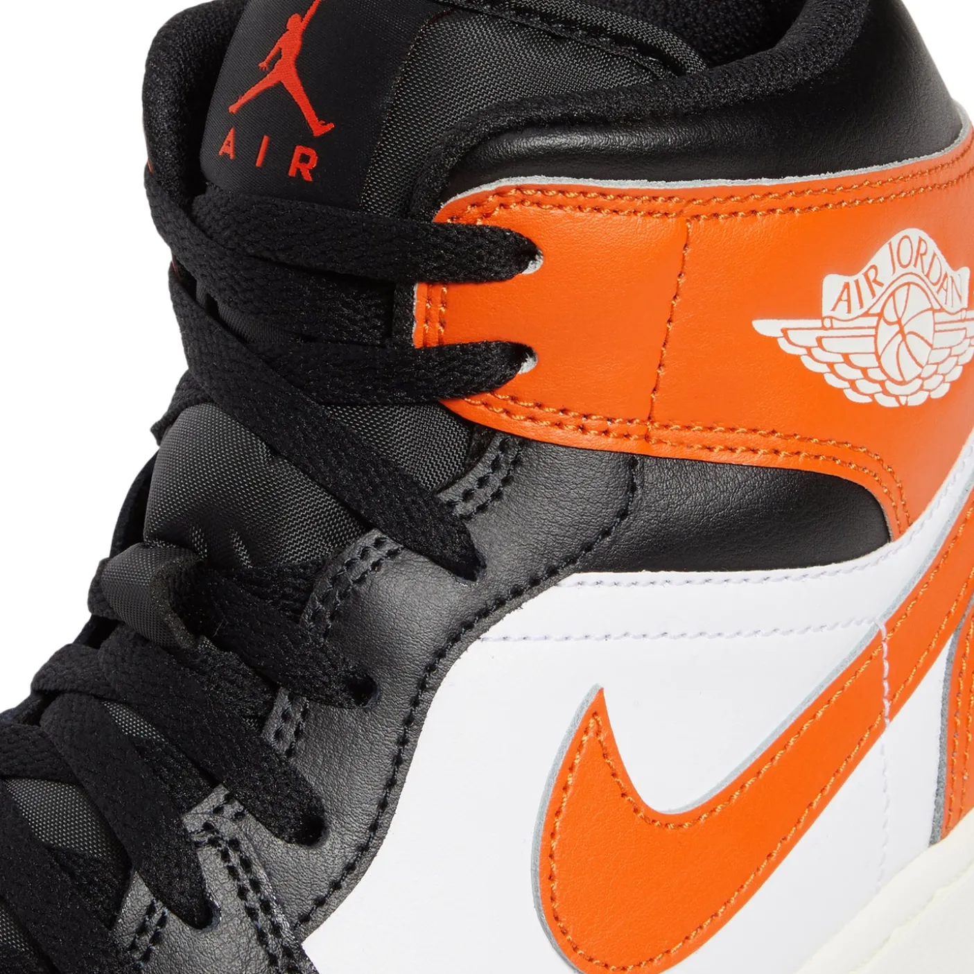 Air Jordan 1 Mid