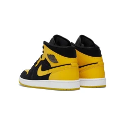 Air Jordan 1 Mid SE