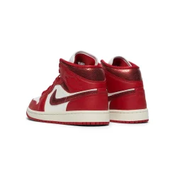 Air Jordan 1 Mid SE Womens
