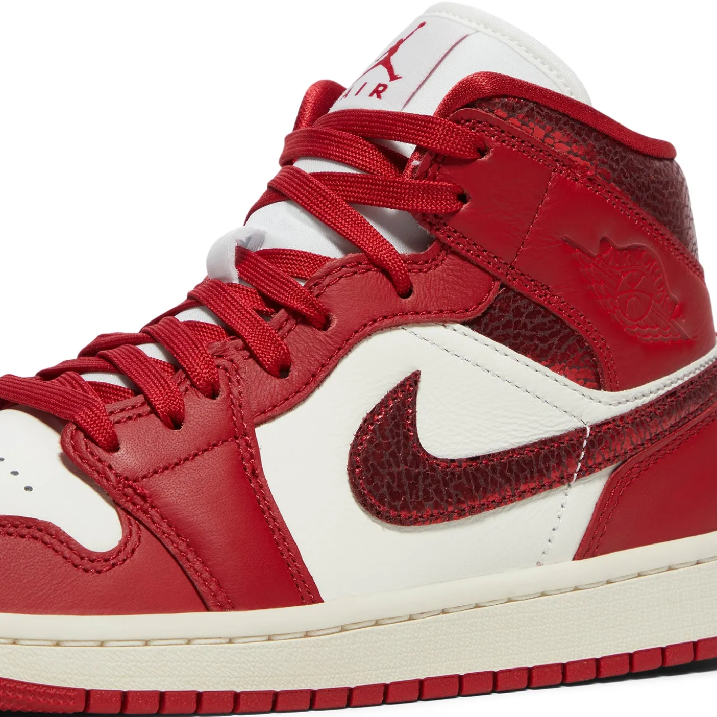 Air Jordan 1 Mid SE Womens