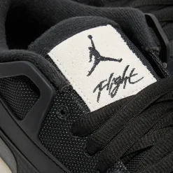 Air Jordan 4 RM