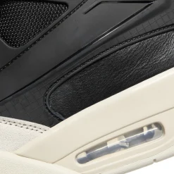 Air Jordan 4 RM