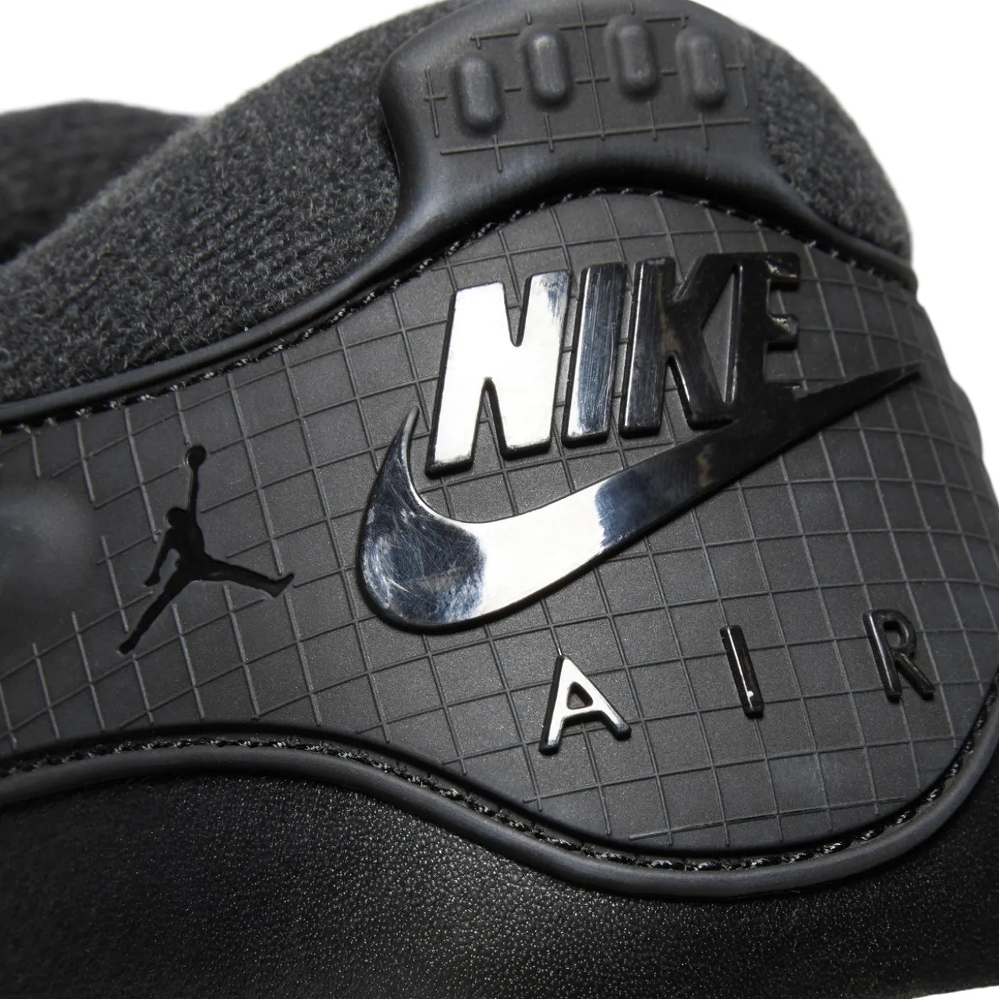 Air Jordan 4 RM