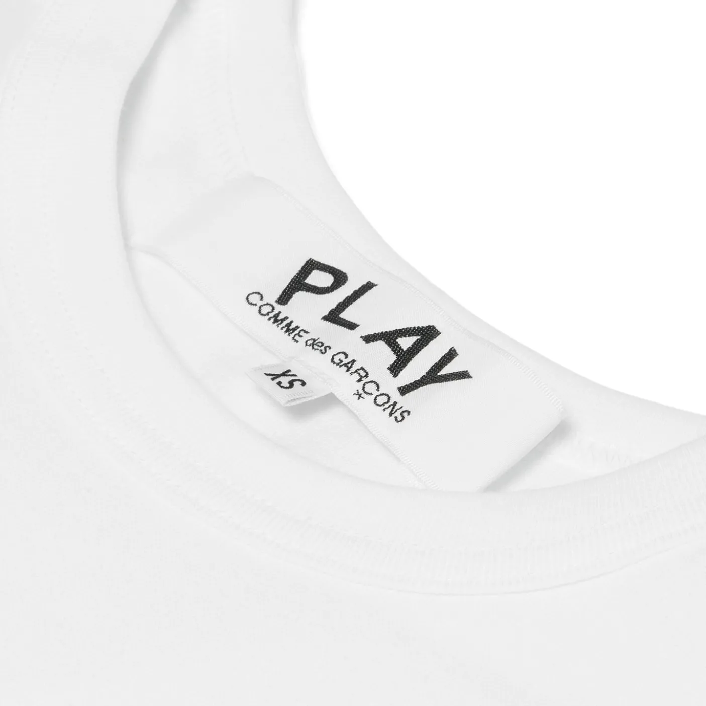 Comme Des Garcons PLAY T-Shirt Small Red Emblem