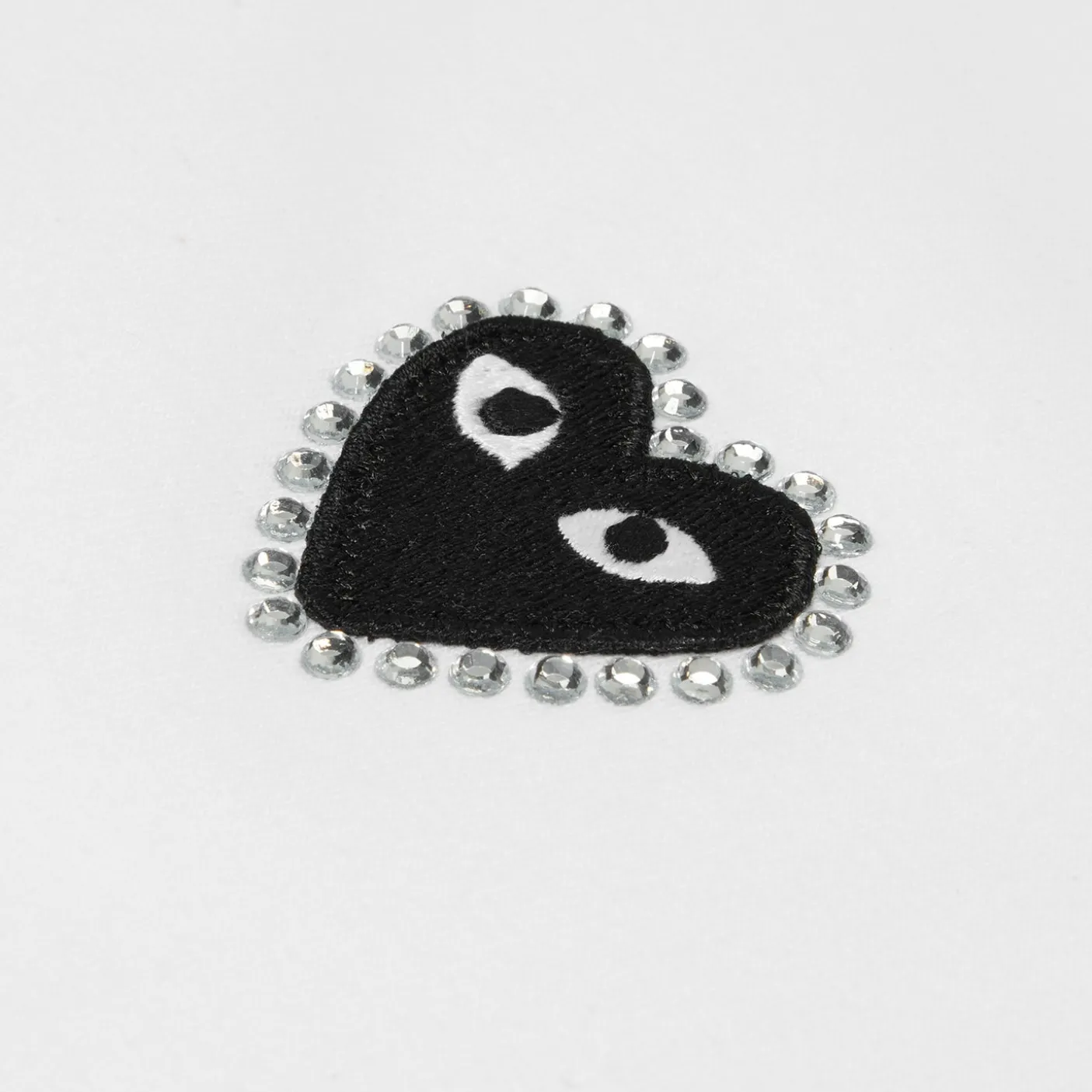 Comme Des Garcons PLAY T-Shirt Rhinestone Emblem Rhinestone Heart
