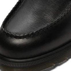 Dr. Martens Penton