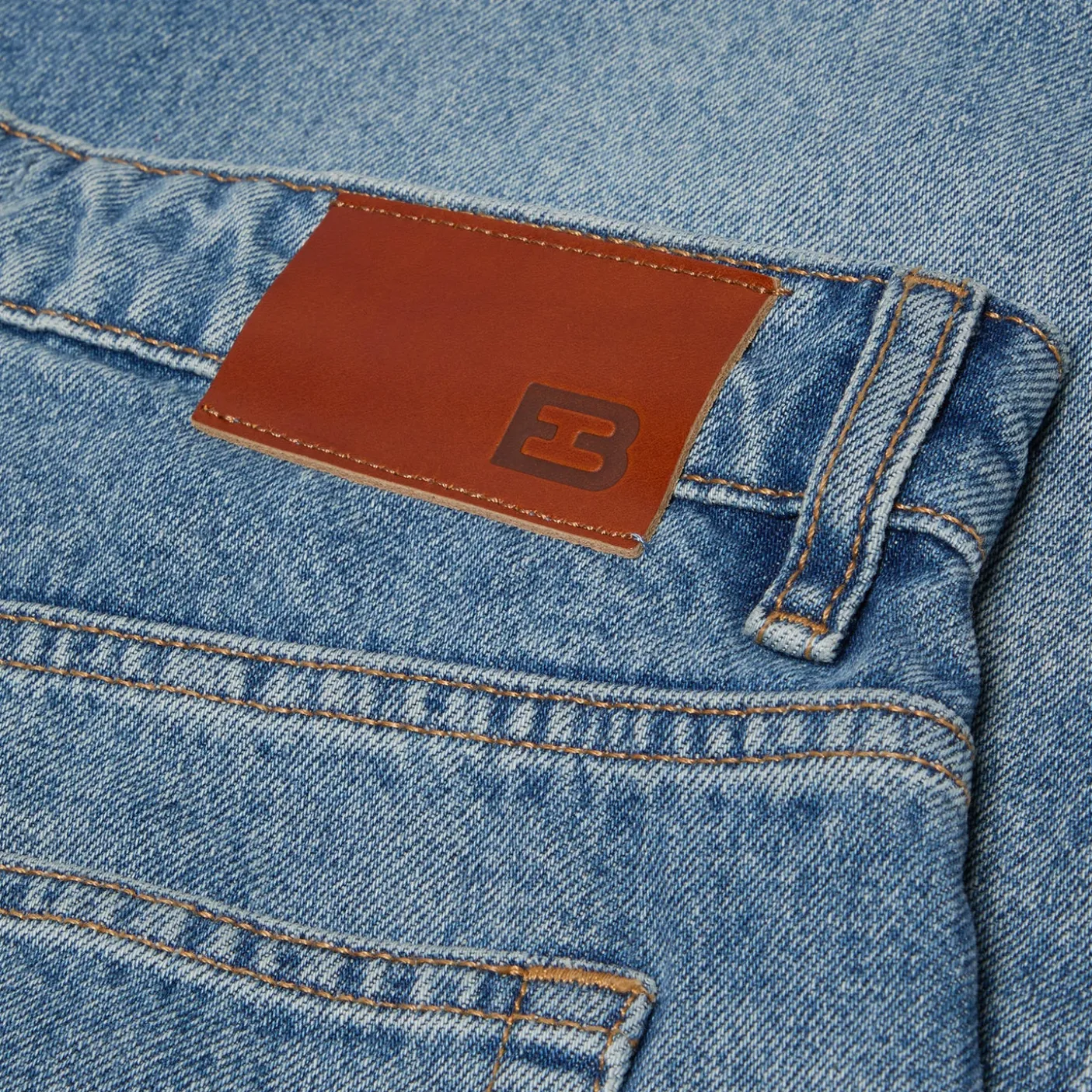 EB Denim Enzo Cropped Mid Rise Barrel