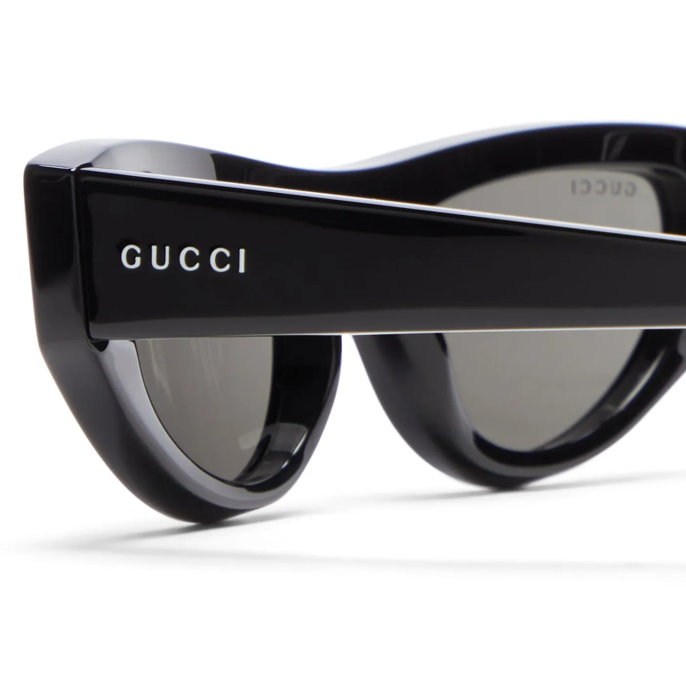 Gucci Cat-Eye Frame Sunglasses