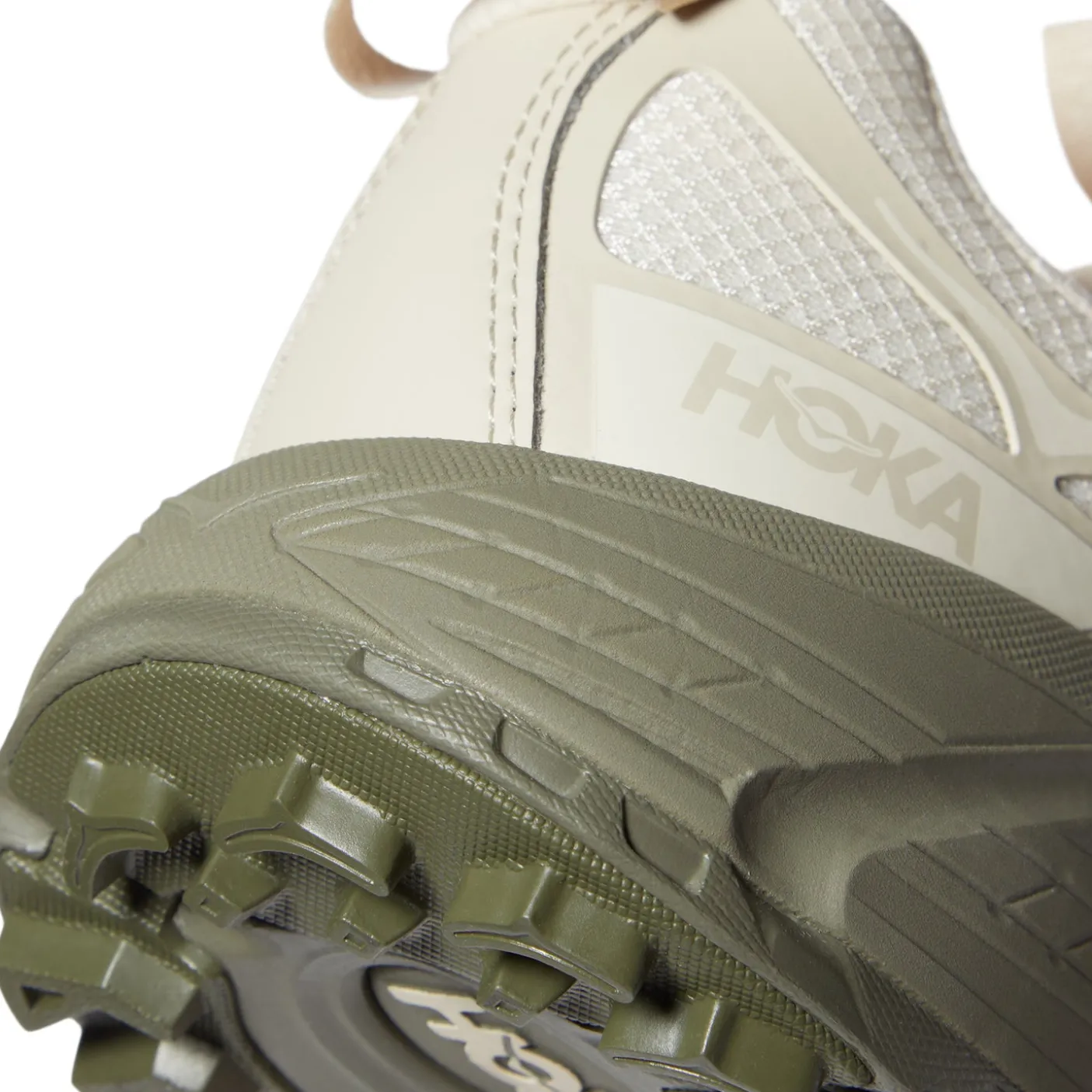 HOKA Mafate Three2