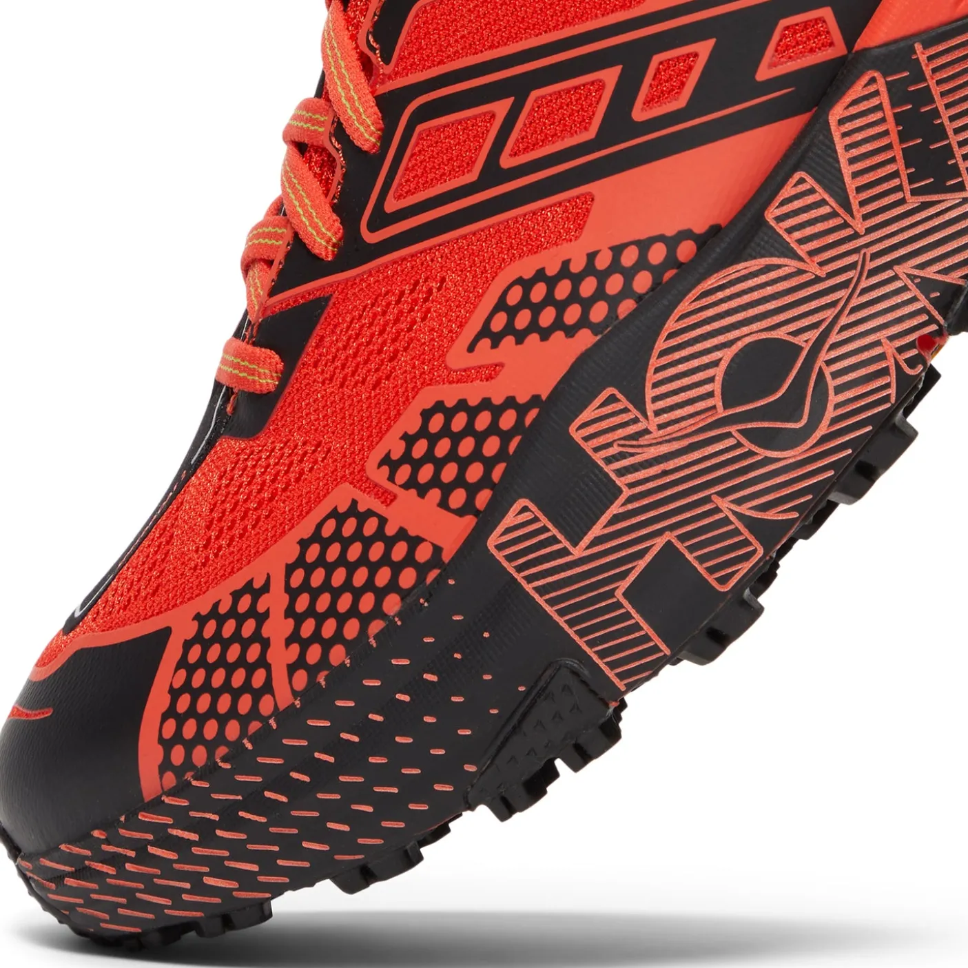 HOKA Speedgoat 2