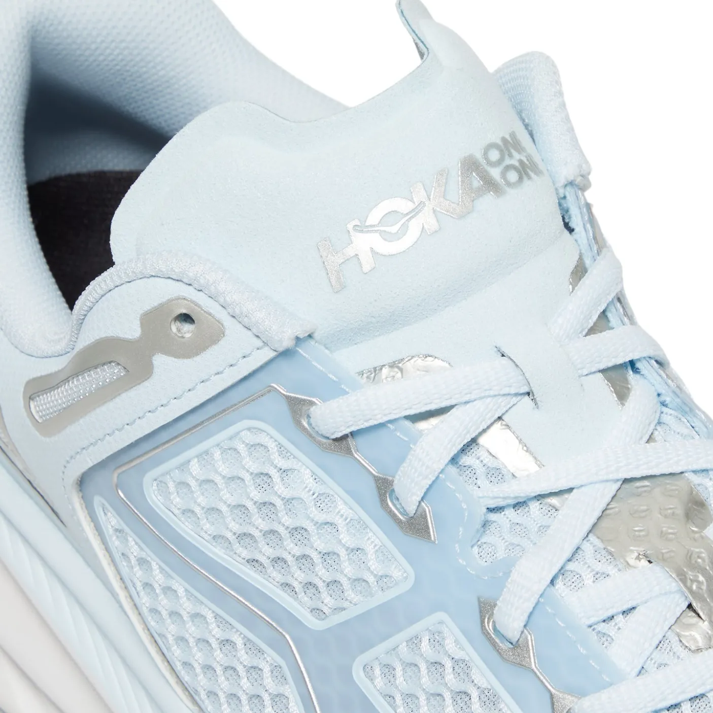 HOKA U Clifton One9