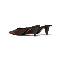 Jude Iris Mule