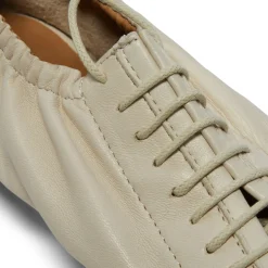 Miista Consuelo Cream Baillerinas