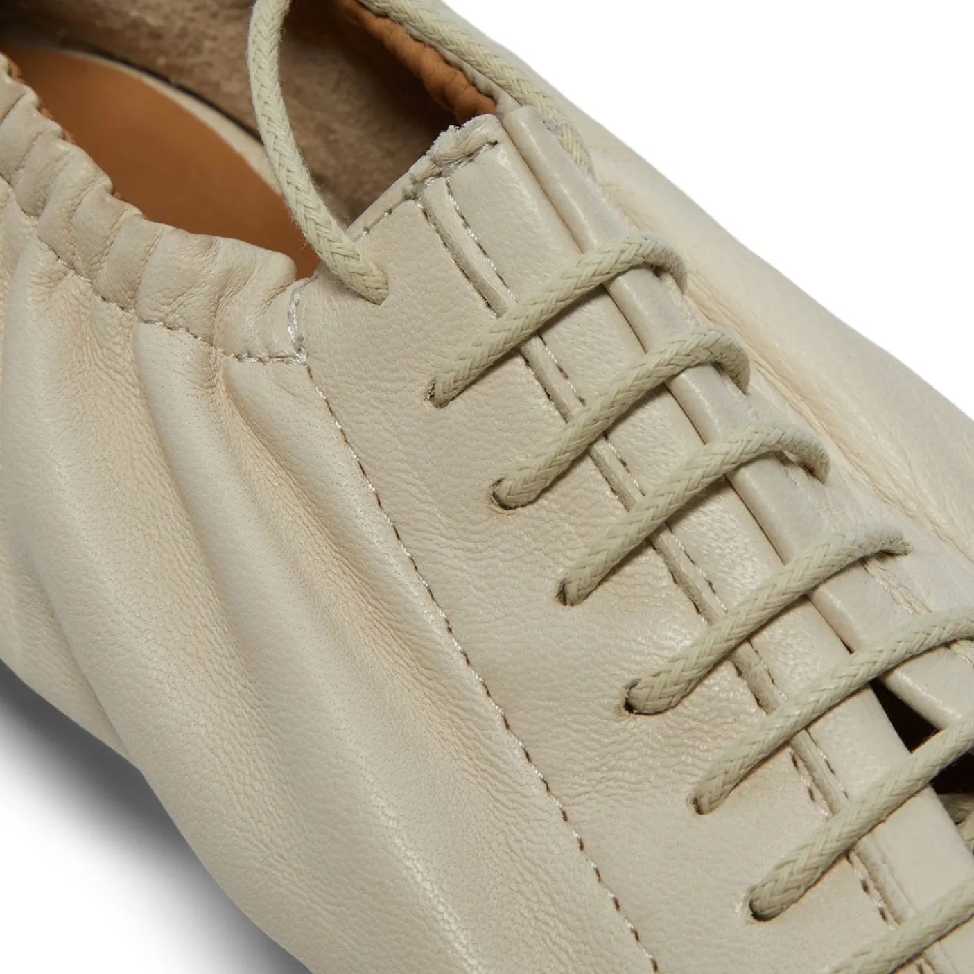 Miista Consuelo Cream Baillerinas