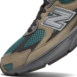 New Balance 2010