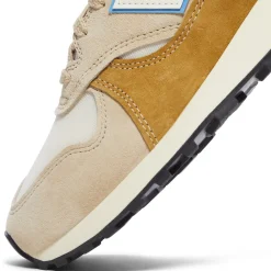 New Balance 475