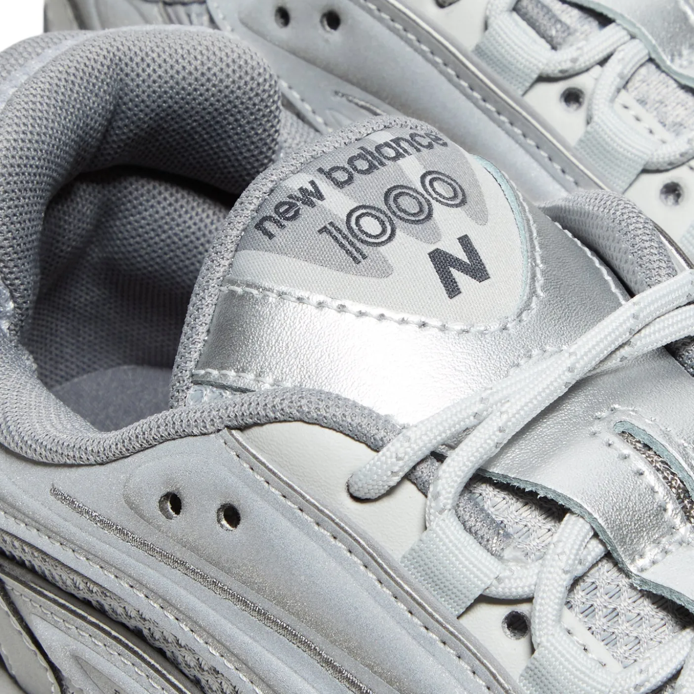 New Balance 1000