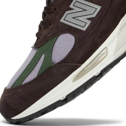 New Balance Made in UK 991V2