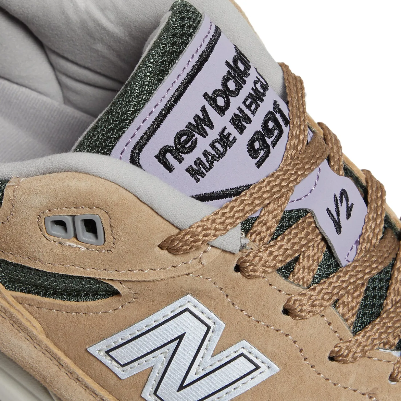New Balance Made in UK 991V2