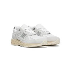 New Balance Made in UK 991v2