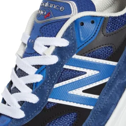 New Balance Made in USA 990v6
