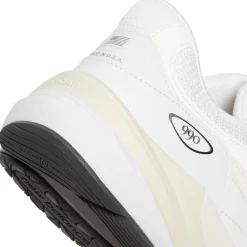 New Balance Made in USA 990v6