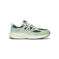 New Balance Made in USA 990v6