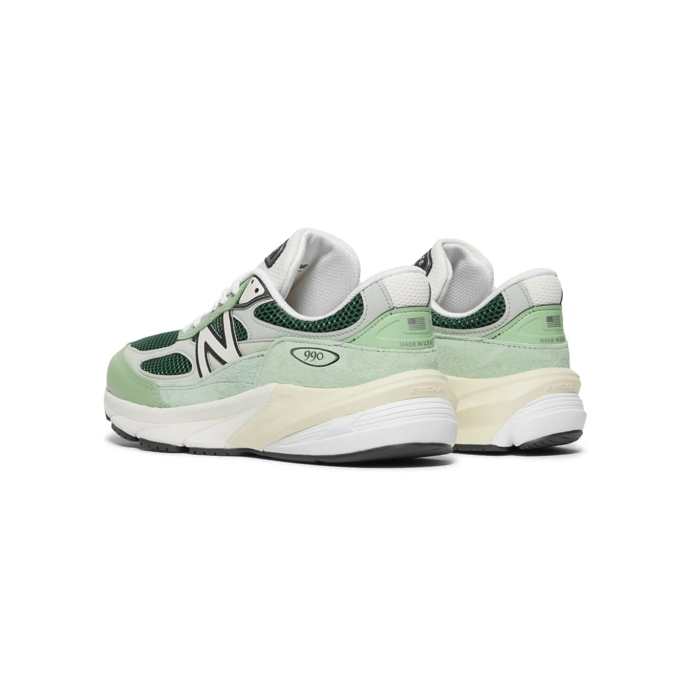New Balance Made in USA 990v6