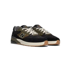New Balance Numeric Andrew Reynolds 933