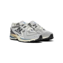 New Balance 1906R