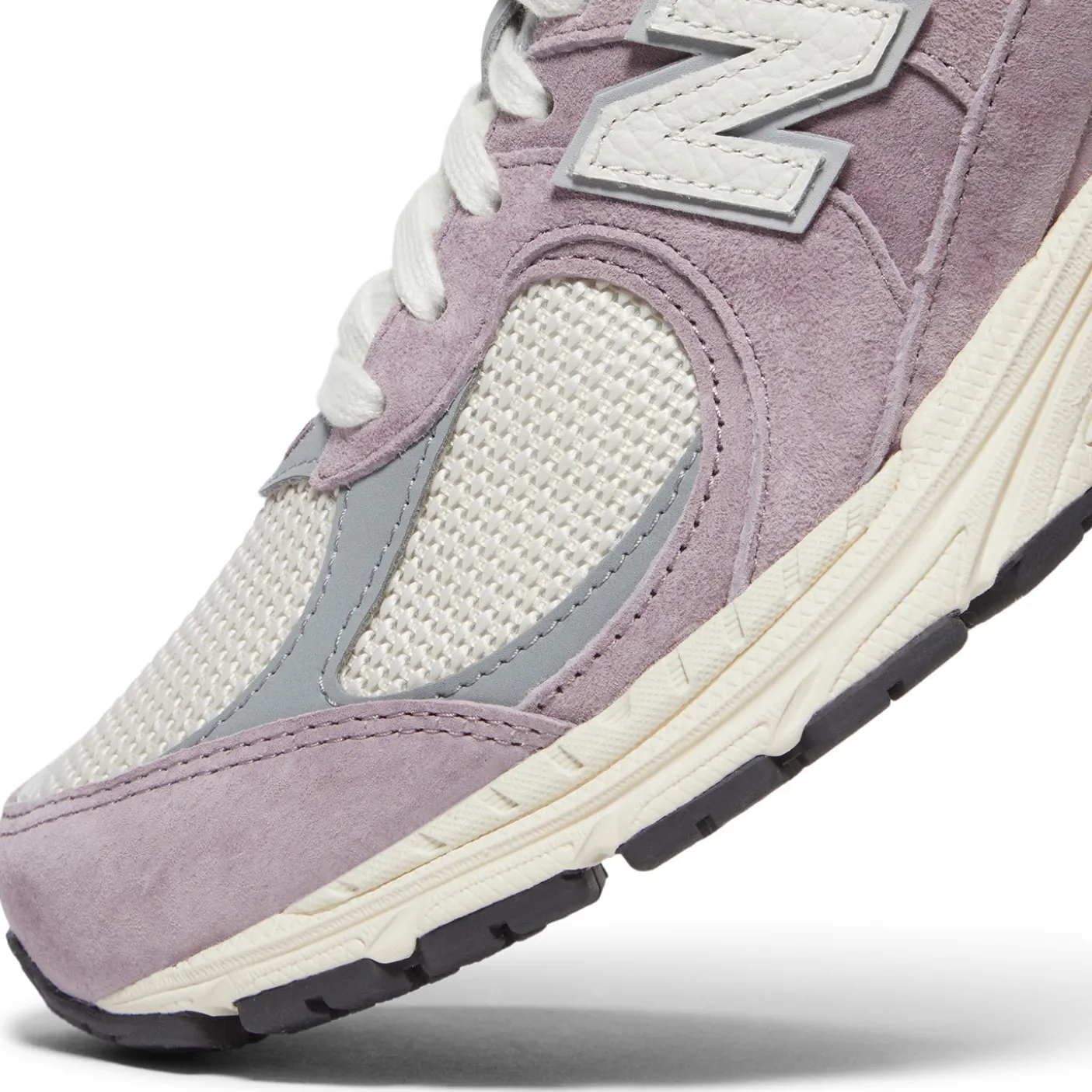 New Balance 2002R