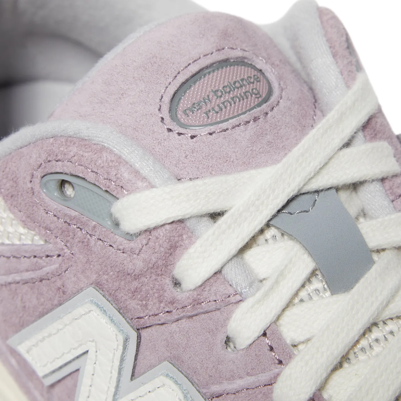 New Balance 2002R