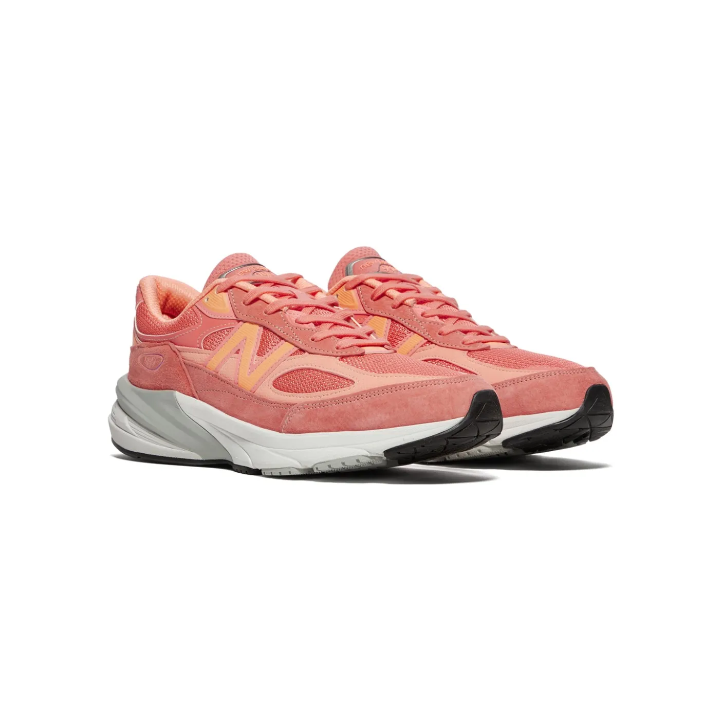 New Balance 990v6