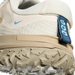 Nike ACG Mountain Fly 2 Low