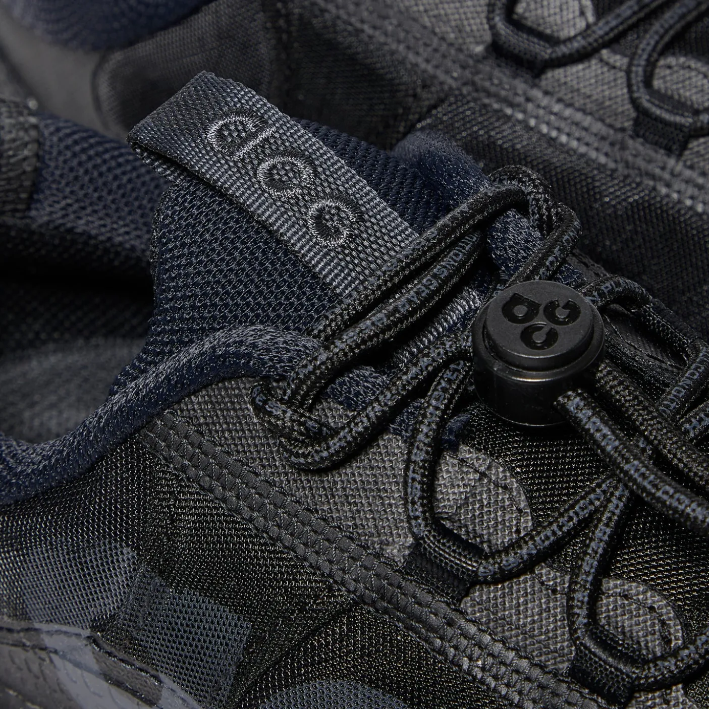 Nike ACG Mountain Fly 2 Low