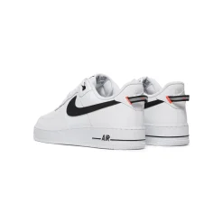 Nike Air Force 1 '07 LV8