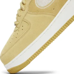 Nike Air Force 1 '07 LV8