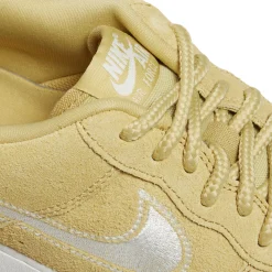 Nike Air Force 1 '07 LV8