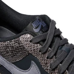 Nike Air Force 1 '07 LV8