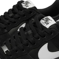 Nike Air Force 1 '07 LV8
