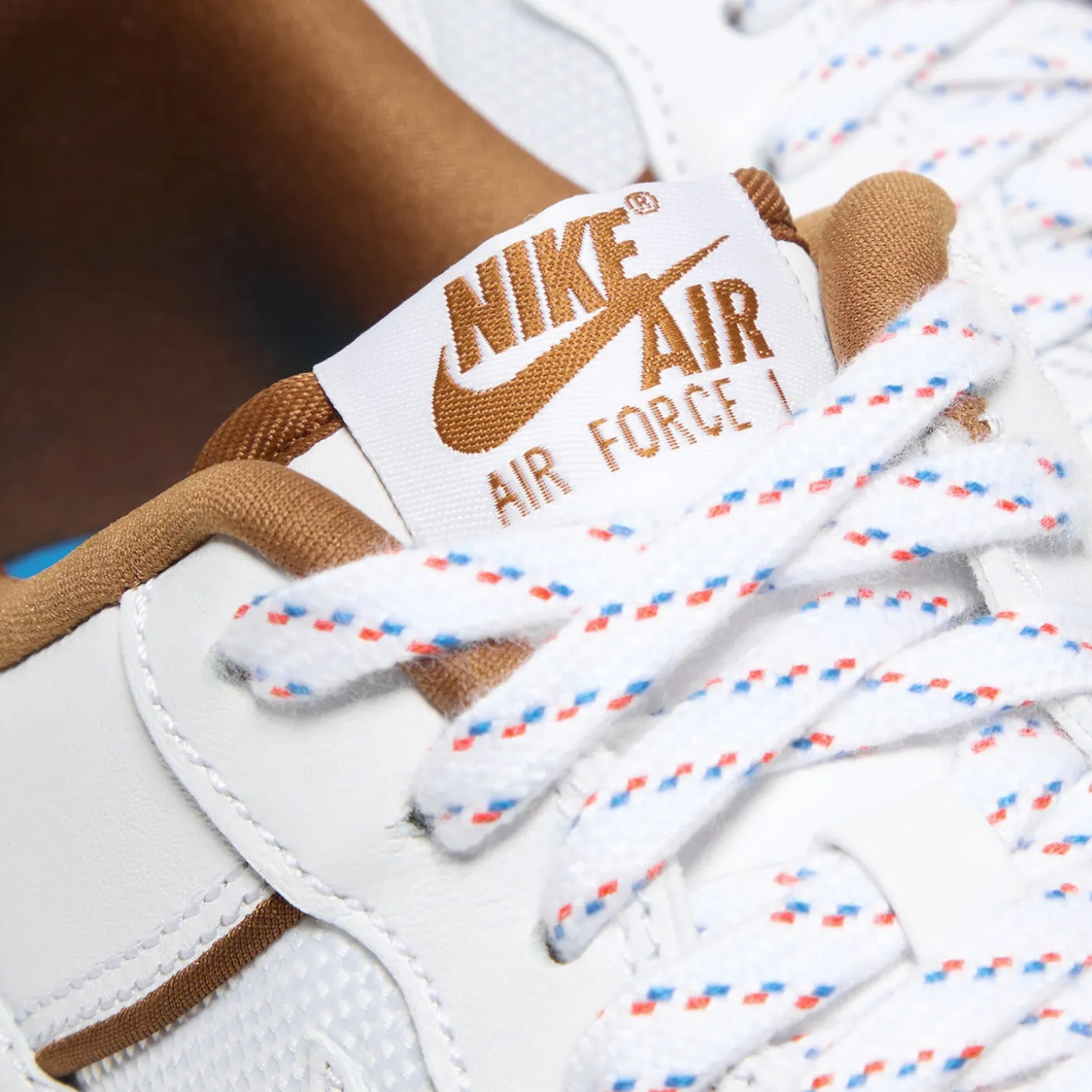 Nike Air Force 1 '07 LX