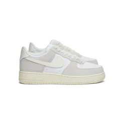 Nike Air Force LV8