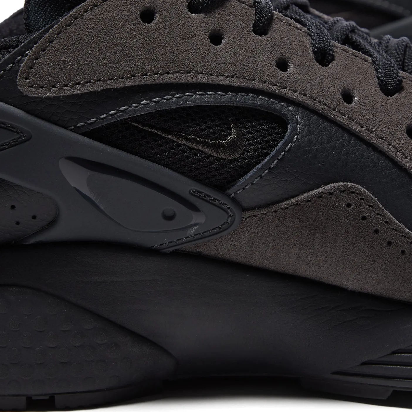 Nike Air Huarache Runner