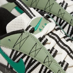 Nike Air Humara