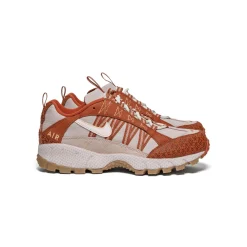Nike Air Humara FM