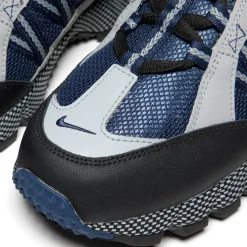 Nike Air Humara QS