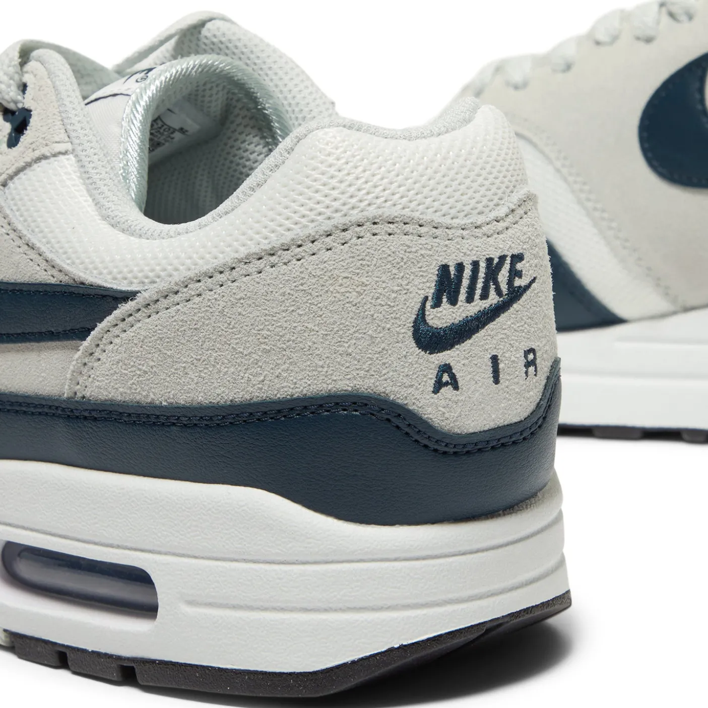 Nike Air Max 1 ESS