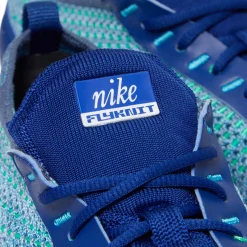 Nike Air Max Flyknit Race